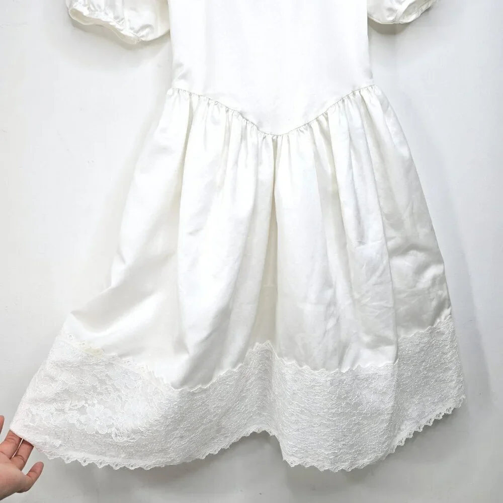 Vintage Sugar Plum Made in USA White Formal Lace Gown